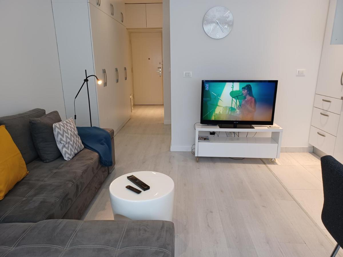 Daphne Apartment *